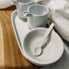 Plat de service en grès fait main en France. Eclore Provence Ceramics Studio