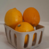 Petit panier à fruits en grès fait main en France. Eclore Provence Ceramics Studio